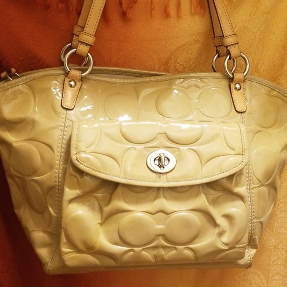 Coach Handbags - Hand bag